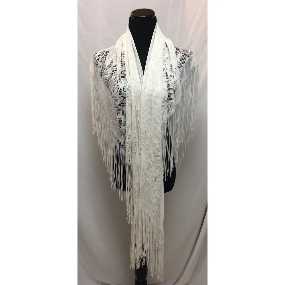 VTG Elvin White Lace Triangle Shawl Fringe Floral Net Wrap Scarf Made in Japan